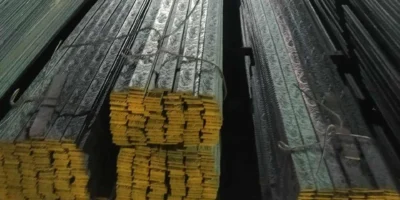 حديد منقوش مطلي بالأصفر من الأطراف